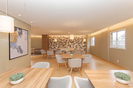 Apartamento para alugar com 42m², 2 quartos e 1 vagaÁrea comum - Salão de festas