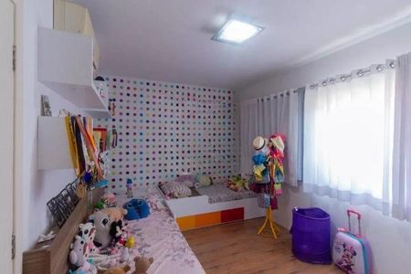 Casa à venda com 277m², 3 quartos e 4 vagas