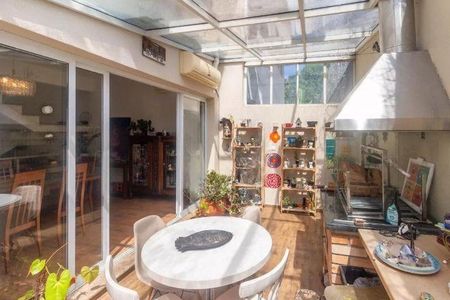 Casa à venda com 3 quartos, 277m² em Jardim Vila Mariana, São Paulo