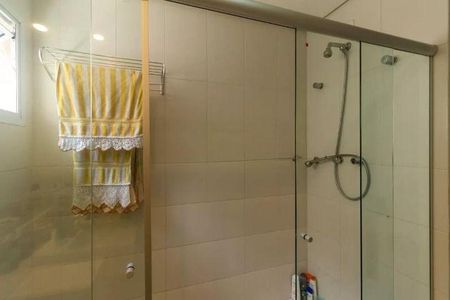Casa à venda com 277m², 3 quartos e 4 vagas