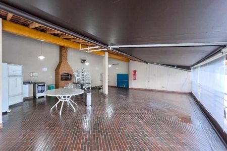 Casa à venda com 277m², 3 quartos e 4 vagas