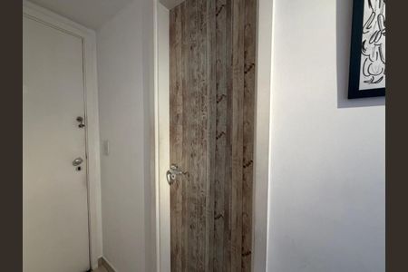 Apartamento à venda com 90m², 3 quartos e 1 vaga Apartamento à venda com 90m², 3 quartos e 1 vagaSala - Lavabo