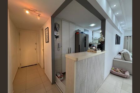 Apartamento à venda com 90m², 3 quartos e 1 vaga Apartamento à venda com 90m², 3 quartos e 1 vagaSala - Entrada