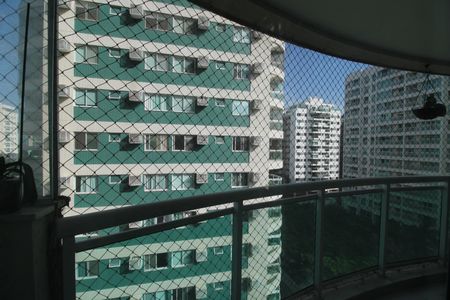 Apartamento à venda com 90m², 3 quartos e 1 vagaÁrea de serviço - Vista