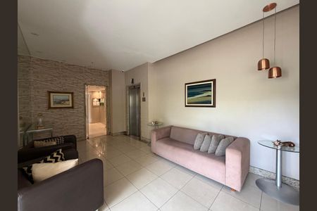 Apartamento à venda com 90m², 3 quartos e 1 vaga Apartamento à venda com 90m², 3 quartos e 1 vagaHall