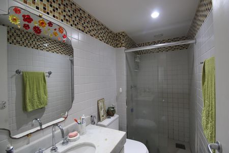 Apartamento à venda com 90m², 3 quartos e 1 vagaBanheiro da suíte