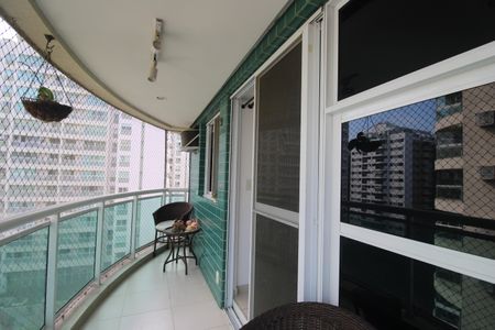 Sala - Varanda de apartamento à venda com 3 quartos, 90m² em Barra Olímpica, Rio de Janeiro