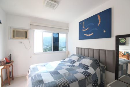 Apartamento à venda com 90m², 3 quartos e 1 vagaSuíte