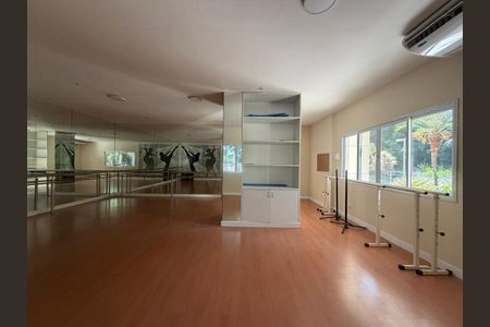 Apartamento à venda com 90m², 3 quartos e 1 vaga Apartamento à venda com 90m², 3 quartos e 1 vagaÁrea comum