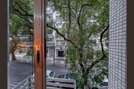 Apartamento à venda com 75m², 2 quartos e sem vaga