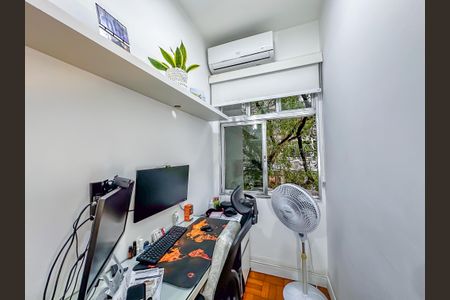 Apartamento à venda com 75m², 2 quartos e sem vaga