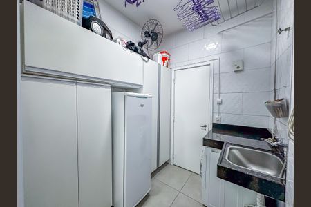 Apartamento à venda com 75m², 2 quartos e sem vaga