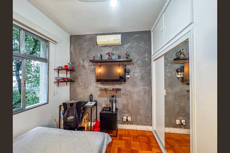 Apartamento à venda com 75m², 2 quartos e sem vaga