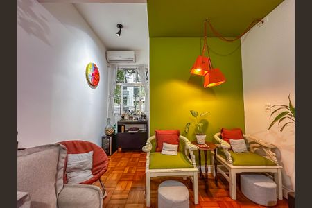 Apartamento à venda com 75m², 2 quartos e sem vaga