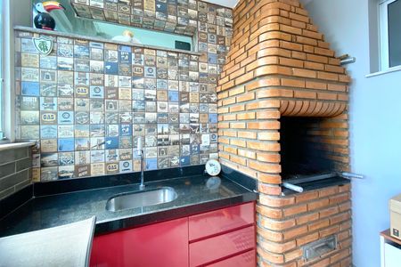 Apartamento à venda com 167m², 3 quartos e 2 vagas Apartamento à venda com 167m², 3 quartos e 2 vagasChurrasqueira