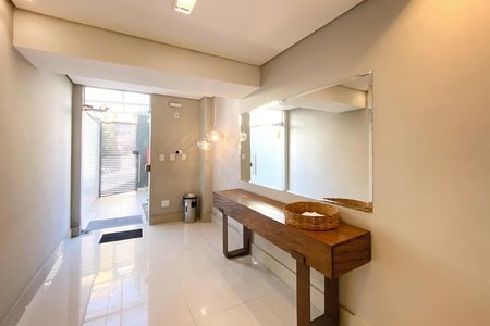Apartamento à venda com 167m², 3 quartos e 2 vagas Apartamento à venda com 167m², 3 quartos e 2 vagasc