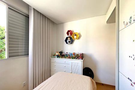 Apartamento à venda com 167m², 3 quartos e 2 vagas Apartamento à venda com 167m², 3 quartos e 2 vagasQuarto 2