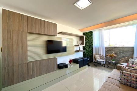 Sala de Estar de apartamento à venda com 3 quartos, 167m² em Sagrada Família, Belo Horizonte