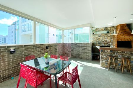Apartamento à venda com 167m², 3 quartos e 2 vagas Apartamento à venda com 167m², 3 quartos e 2 vagasEspaço Gourmet