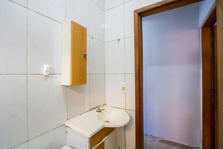 Casa à venda com 90m², 2 quartos e 2 vagas Casa à venda com 90m², 2 quartos e 2 vagasBanheiro
