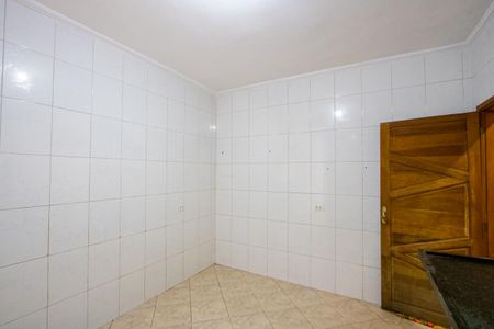 Casa à venda com 90m², 2 quartos e 2 vagas Casa à venda com 90m², 2 quartos e 2 vagasCozinha
