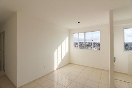 Sala de apartamento à venda com 2 quartos, 46m² em Jardim Guanabara, Belo Horizonte