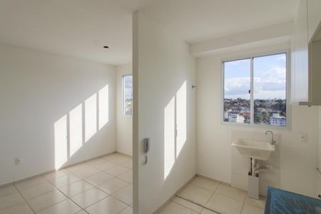 Apartamento à venda com 46m², 2 quartos e 1 vaga Apartamento à venda com 46m², 2 quartos e 1 vagaCozinha e Área de Serviço