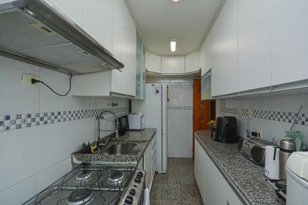 Apartamento à venda com 74m², 3 quartos e 2 vagas Apartamento à venda com 74m², 3 quartos e 2 vagasCozinha