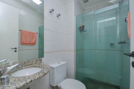 Apartamento à venda com 74m², 3 quartos e 2 vagas Apartamento à venda com 74m², 3 quartos e 2 vagasBanheiro