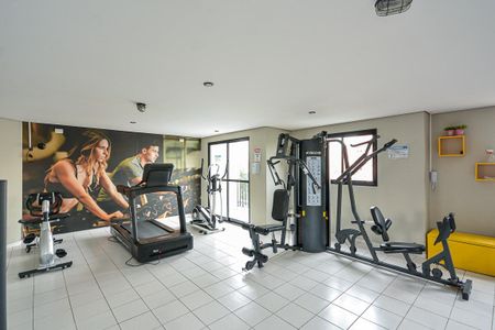 Apartamento à venda com 74m², 3 quartos e 2 vagas Apartamento à venda com 74m², 3 quartos e 2 vagasÁrea comum - Academia
