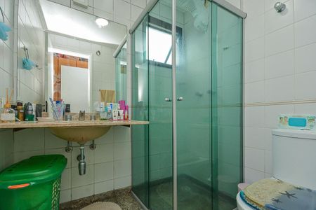 Apartamento à venda com 74m², 3 quartos e 2 vagas Apartamento à venda com 74m², 3 quartos e 2 vagasBanheiro