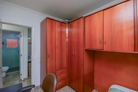 Apartamento à venda com 74m², 3 quartos e 2 vagas Apartamento à venda com 74m², 3 quartos e 2 vagasQuarto 1