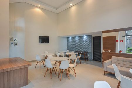 Apartamento à venda com 74m², 3 quartos e 2 vagas Apartamento à venda com 74m², 3 quartos e 2 vagasÁrea comum - Salão de festas