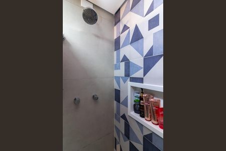 Apartamento à venda com 70m², 3 quartos e 1 vaga Apartamento à venda com 70m², 3 quartos e 1 vagaBanheiro da Suíte