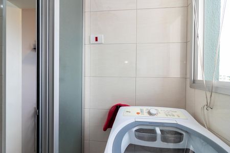 Apartamento à venda com 70m², 3 quartos e 1 vaga Apartamento à venda com 70m², 3 quartos e 1 vagaÁrea de Serviço