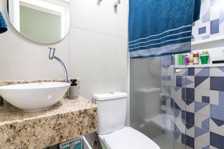 Apartamento à venda com 70m², 3 quartos e 1 vaga Apartamento à venda com 70m², 3 quartos e 1 vagaBanheiro 2