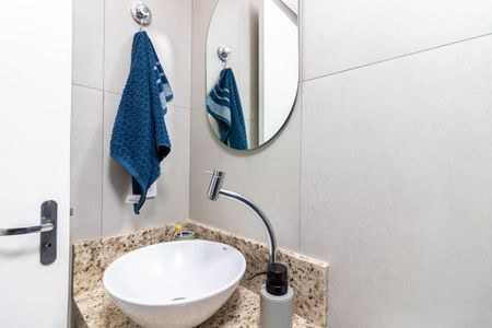 Apartamento à venda com 70m², 3 quartos e 1 vaga Apartamento à venda com 70m², 3 quartos e 1 vagaBanheiro 2