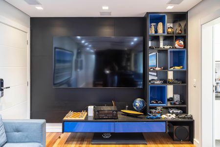 Sala de apartamento à venda com 2 quartos, 64m² em Itaim Bibi, São Paulo