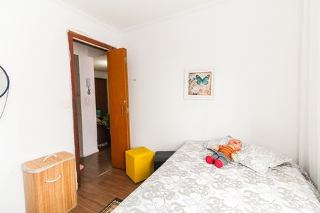 Quarto 1 de apartamento à venda com 2 quartos, 60m² em Jardim Redil, São Paulo