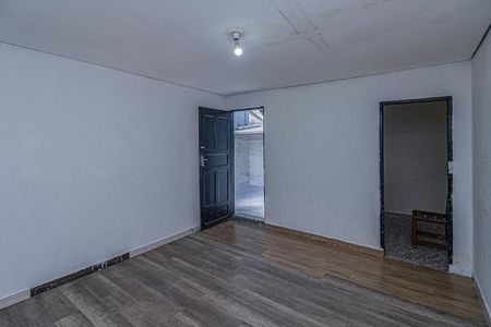 Sala de casa para alugar com 1 quarto, 150m² em Vila Conde do Pinhal, São Paulo