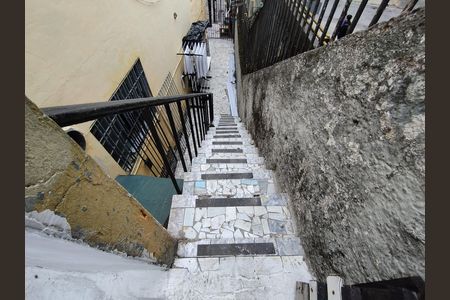 Entrada  de casa para alugar com 1 quarto, 150m² em Vila Conde do Pinhal, São Paulo