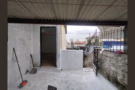 Área de Serviço de casa para alugar com 1 quarto, 150m² em Vila Conde do Pinhal, São Paulo