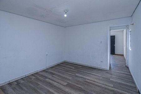 Sala de casa para alugar com 1 quarto, 150m² em Vila Conde do Pinhal, São Paulo