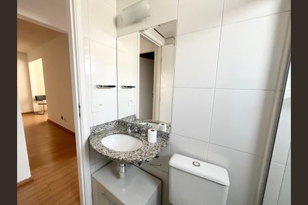 Apartamento à venda com 82m², 3 quartos e 2 vagasBanheiro