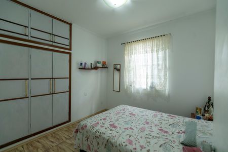 Casa à venda com 318m², 4 quartos e 2 vagasQUARTO 4