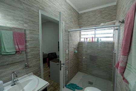 Casa à venda com 318m², 4 quartos e 2 vagasBANHEIRO SUITE