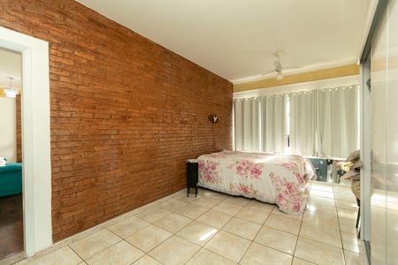 Casa à venda com 318m², 4 quartos e 2 vagasQUARTO 1