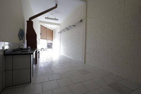Casa para alugar com 311m², 3 quartos e 1 vagaGaragem e Churrasqueira