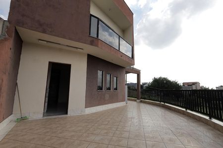 Casa para alugar com 311m², 3 quartos e 1 vagaSacada