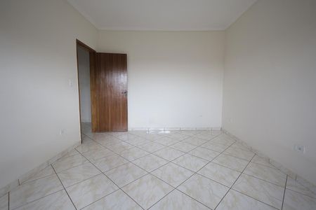 Casa para alugar com 311m², 3 quartos e 1 vagaQuarto 2